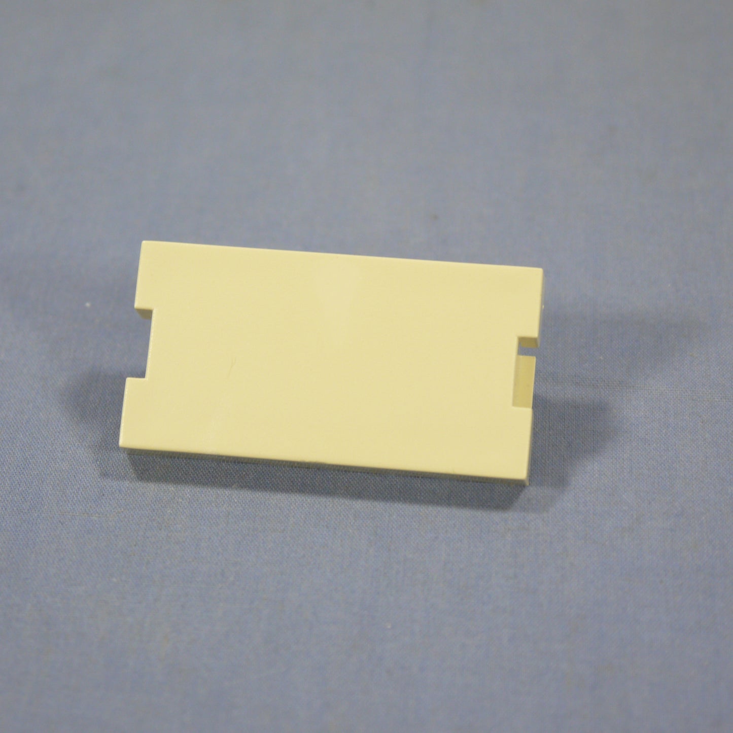 Leviton 41291-1BI Ivory 1-Unit MOS Blank Filler Wallplate Insert Covers 2-Pack
