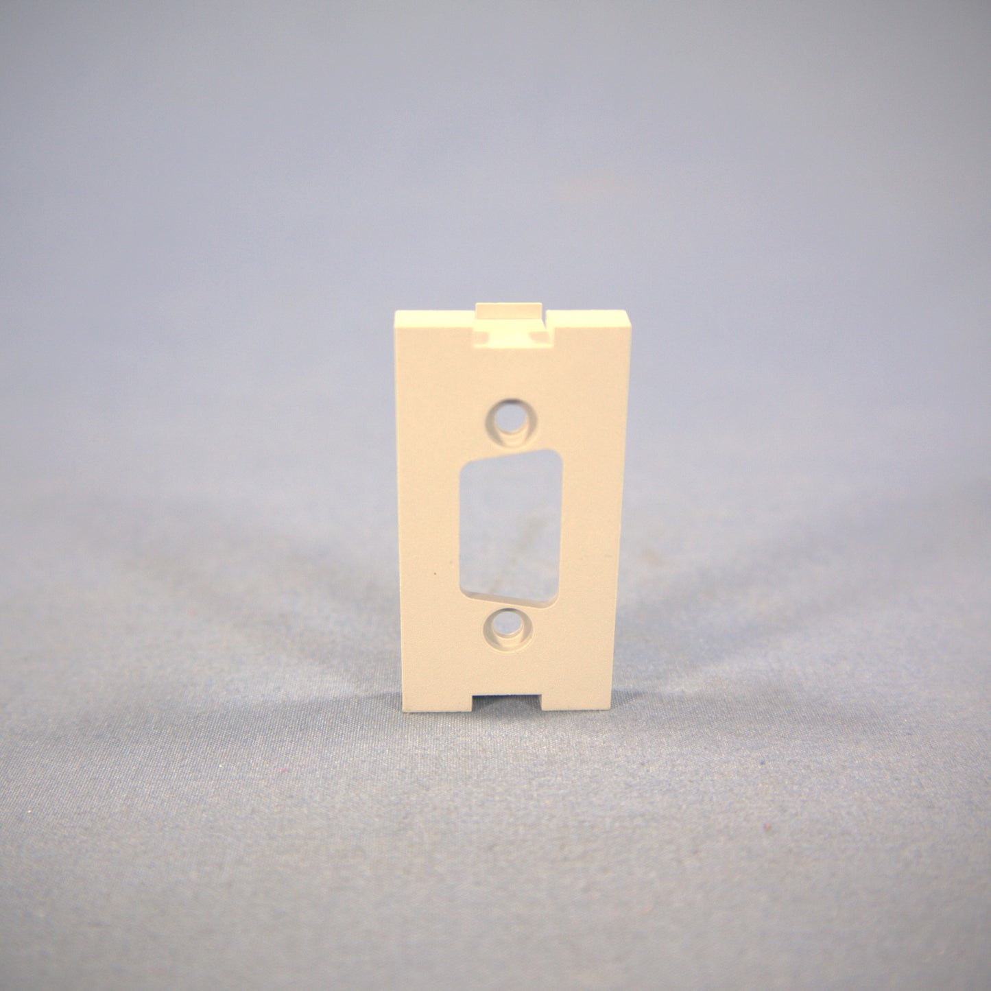 Leviton 41291-DBG Gray MOS 1-Unit Wallplate Filler Insert HD15 Opening HD-15