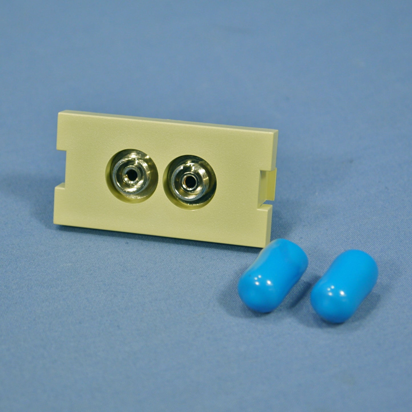 Leviton Ivory MOS Duplex FC Fiber Optic Coupling Jack Insert Module 41291-PFI