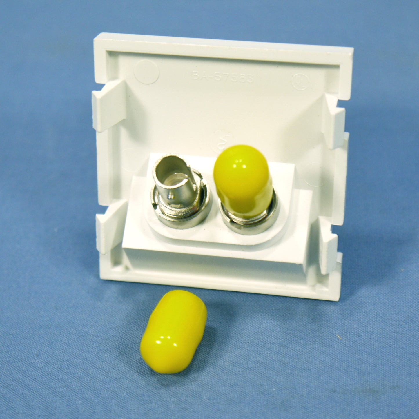 Leviton 41292-2TW White 2-Unit MOS Dual ST Fiber Optic 45� Coupling Jack Module
