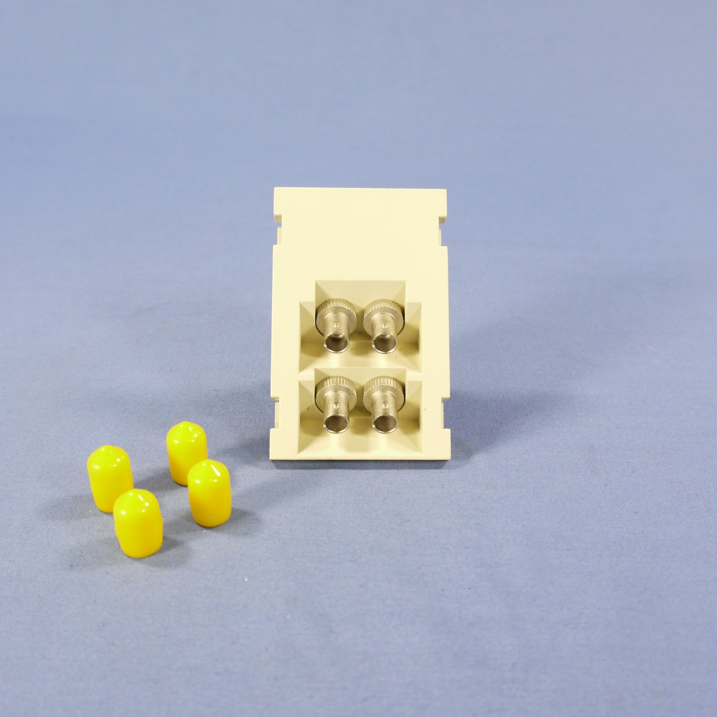Leviton Ivory Duplex ST Fiber Optic Coupling Jack Insert Module 45� 41291-4TI