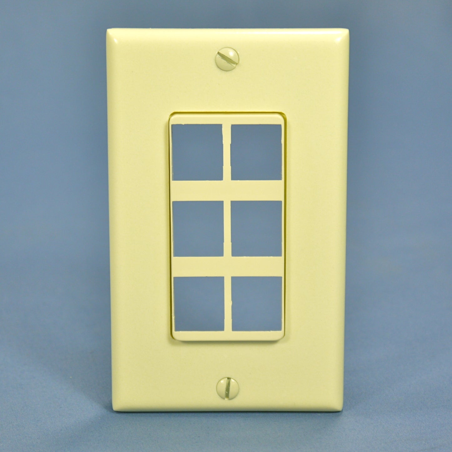 Leviton Almond 1-Gang 6-Port Decora Quickport Insert w/ Wallplate Cover 41646-A
