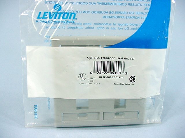 Leviton Gray Quickport 6-Port ID Window Flush Wallplate 2-Gang Cover 42080-6GP