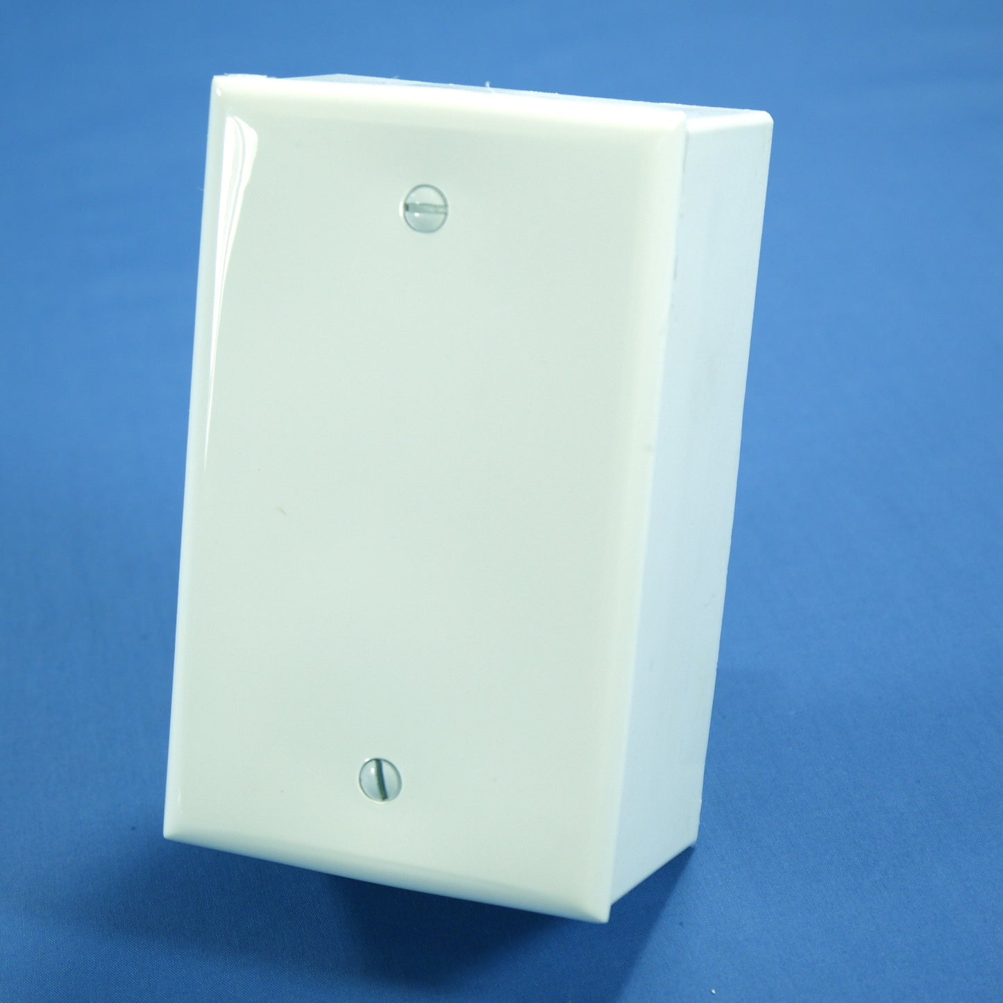 Leviton 42777-CWA White Quickport Surface Mount 1.89" Deep Back Box w/ 110 Base