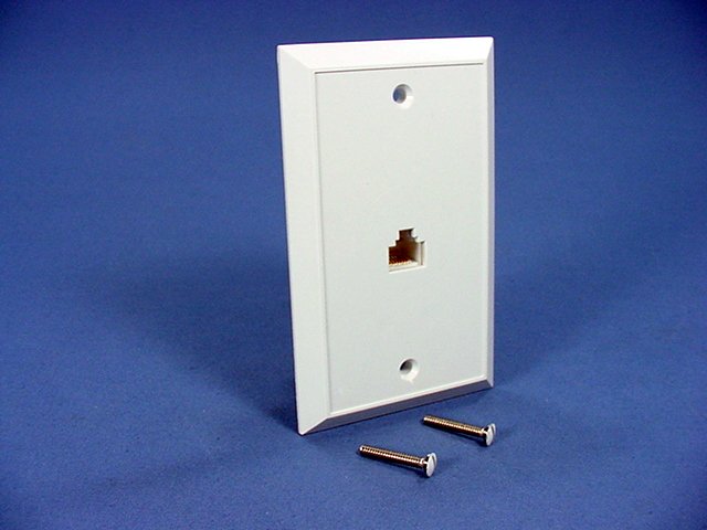 Leviton 4625B-48W White Telephone 8-Wire RJ-45 Type 625B4 Phone Jack Wall Plate