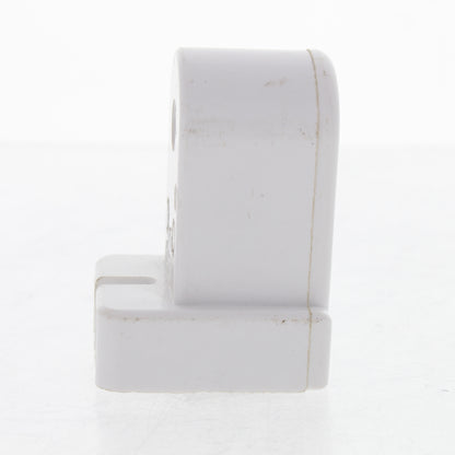 Leviton 468 White Slimline Fluorescent Lampholder Sockets T8 T12 Fixed End 600V