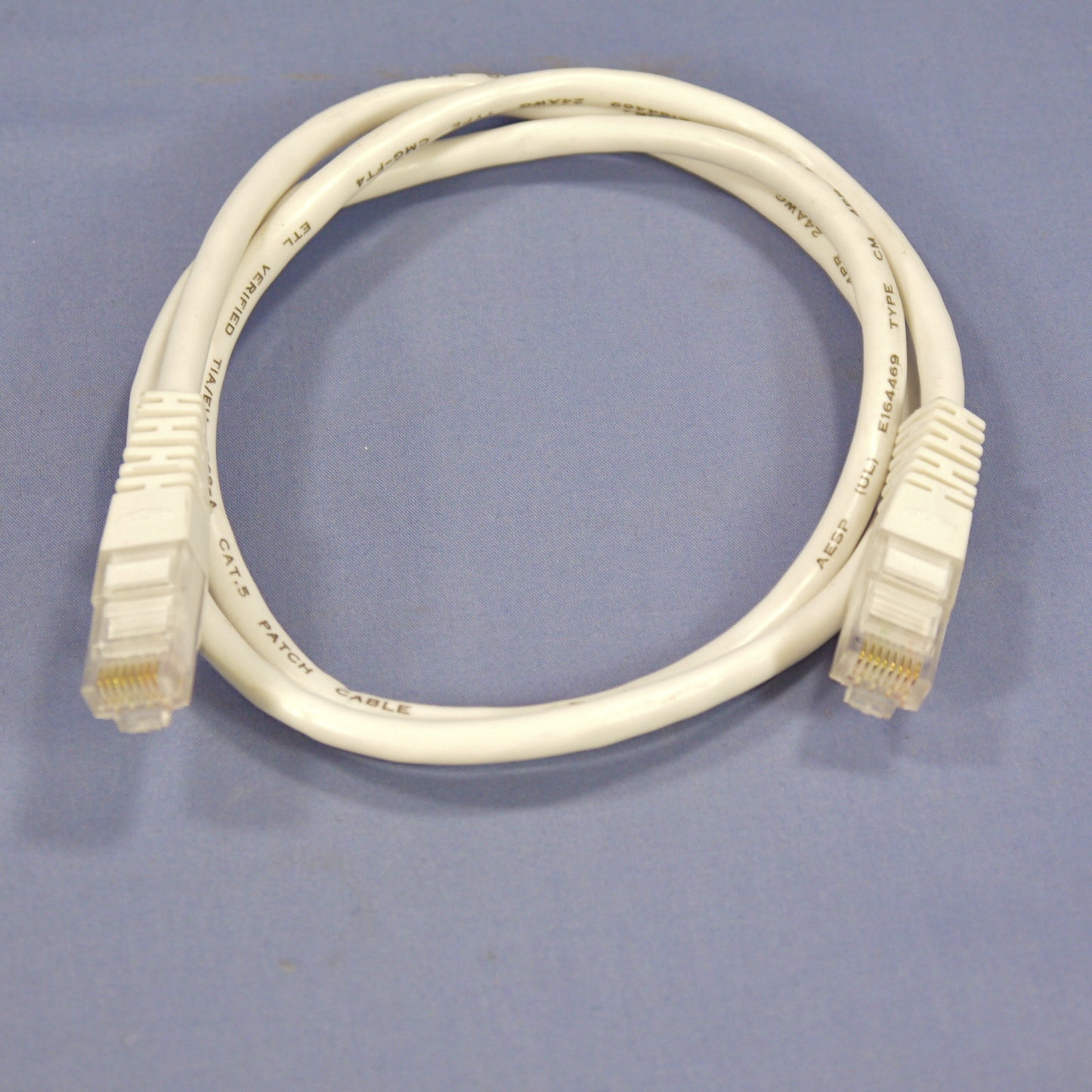Leviton 47620-3W White Cat5 3ft Ethernet Cable LAN Data Patch Cord Network Wire