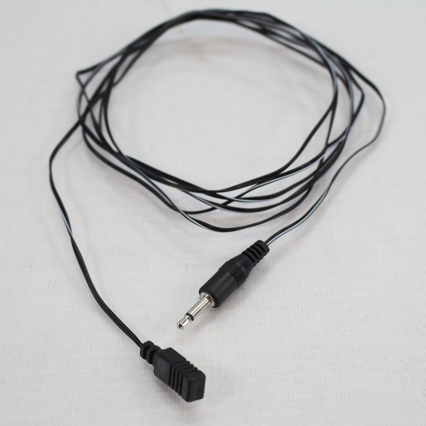 Leviton 47673-E Infrared Emitter IR with 3.5 mm Plug