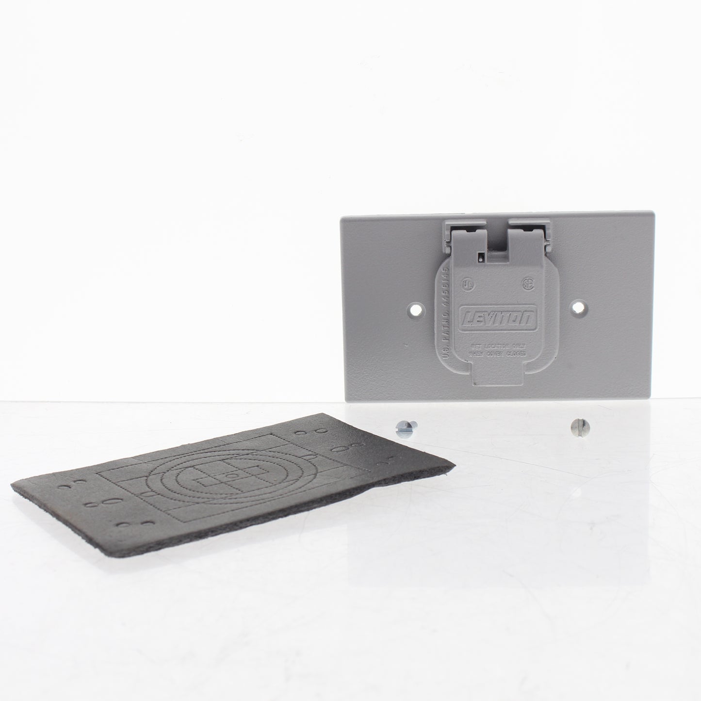 Leviton 4952-2 Gray Outdoor 1.6" Locking Receptacle Weatherproof Outlet Cover
