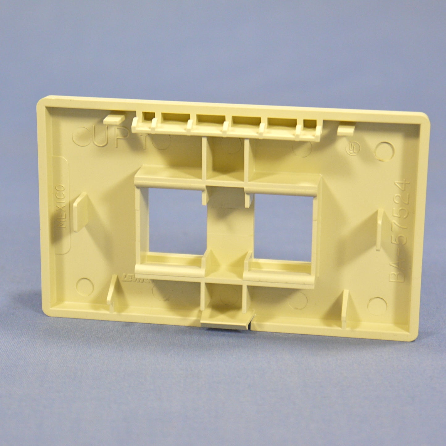 Leviton Ivory Quickport 2-Port Wallplate Data Faceplate Herman Miller 49900-HI2