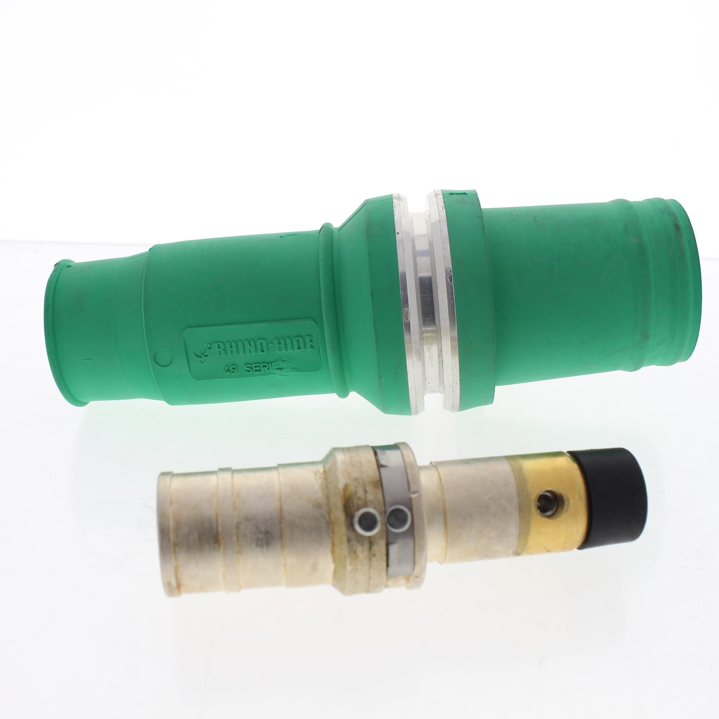 Leviton Green Rhino-Hide 49-Series Single Pole Complete Male Plug 1000V 1135A