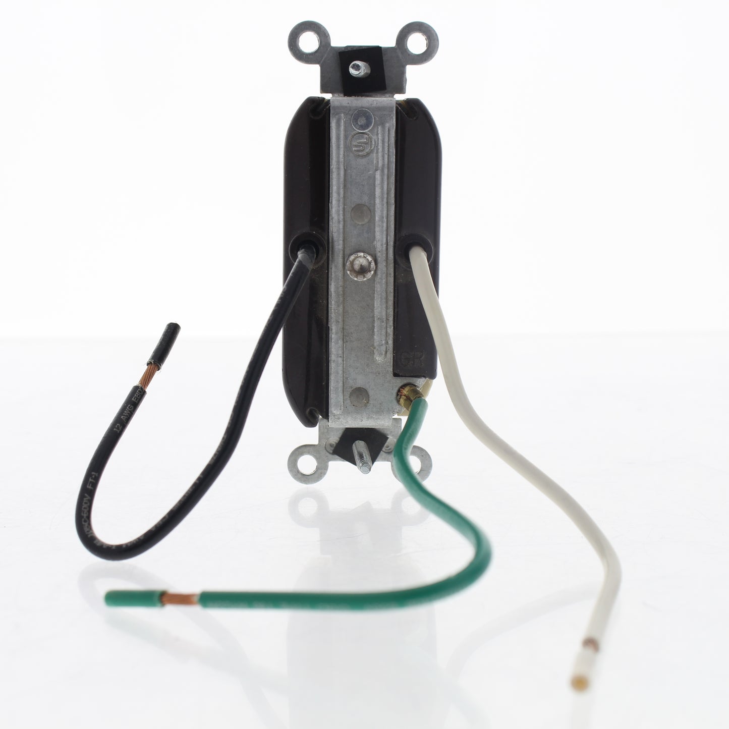 Leviton Ivory Commercial Duplex Receptacle Pigtail Leads 15A 5-15R Bulk 5040-I