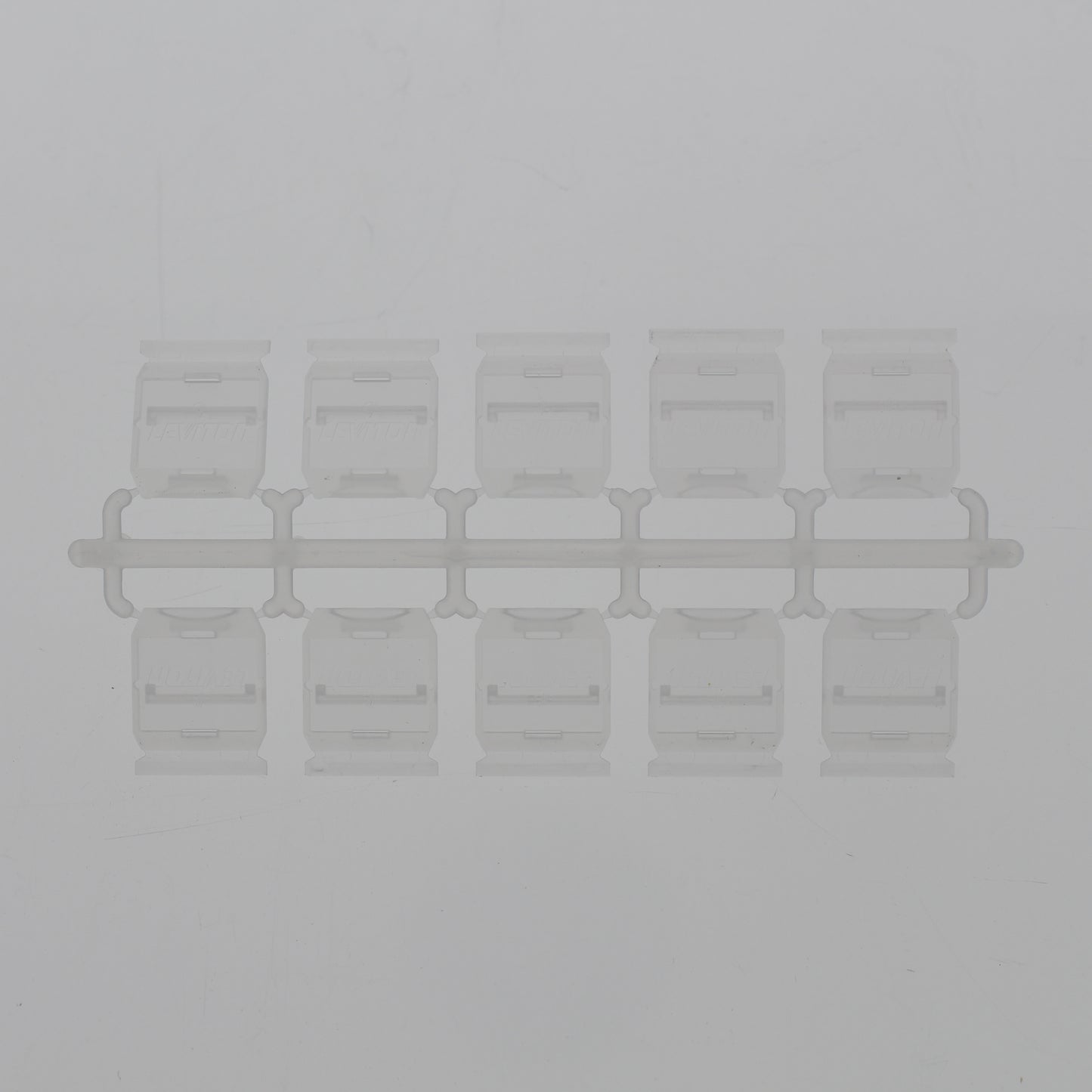 50pk Leviton 51084-ICN Clear Quickport Shutters w/ 95pcs Identification Labels