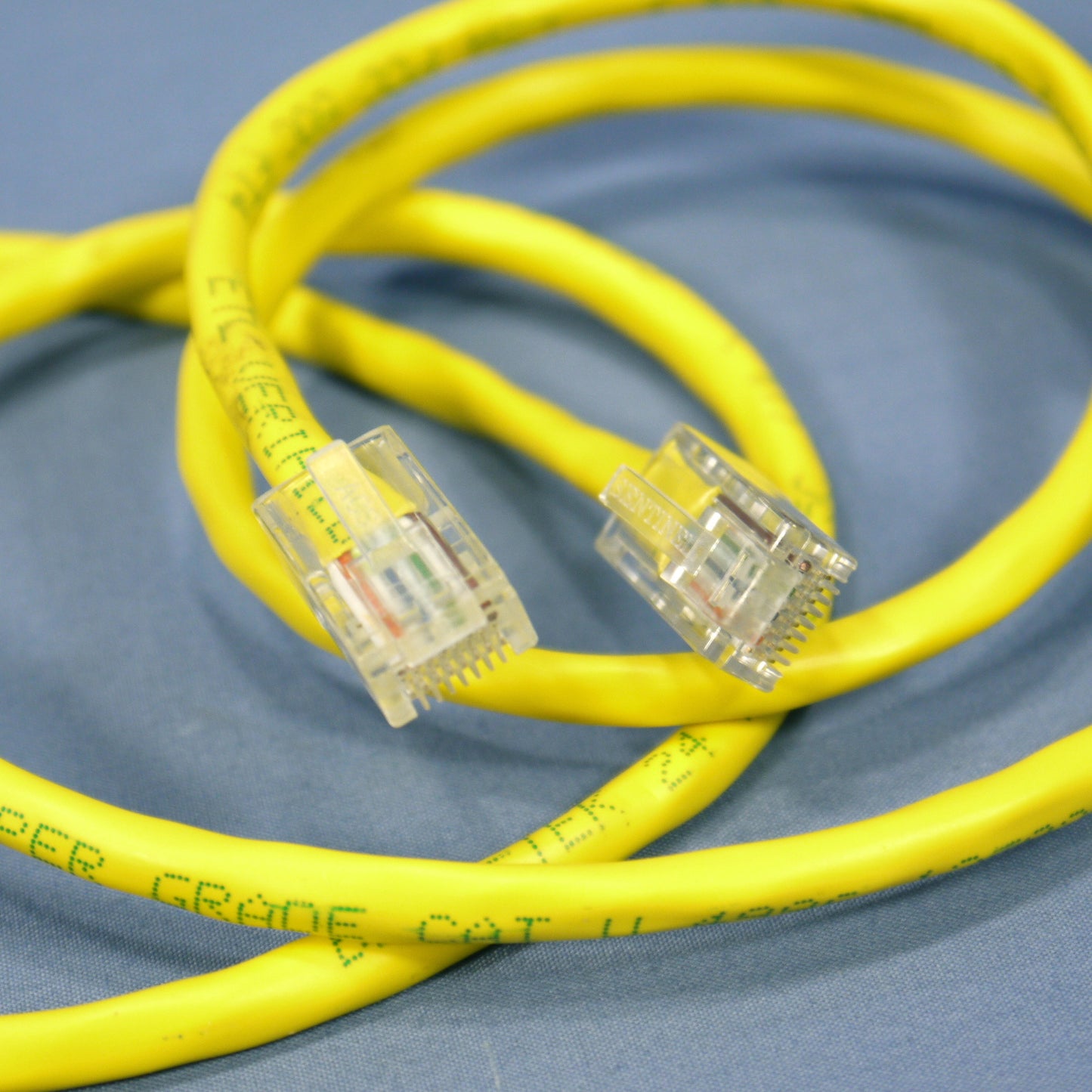 Leviton 52455-3Y Yellow Cat5 3ft Ethernet Cable Data Center Patch Cord Network