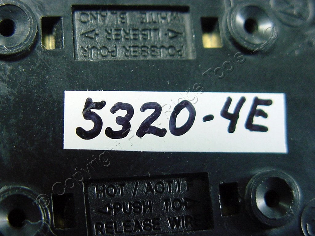 10 Leviton Black Duplex Receptacle Outlet No Plaster Ears 15A 5-15R Bulk 5320-4E