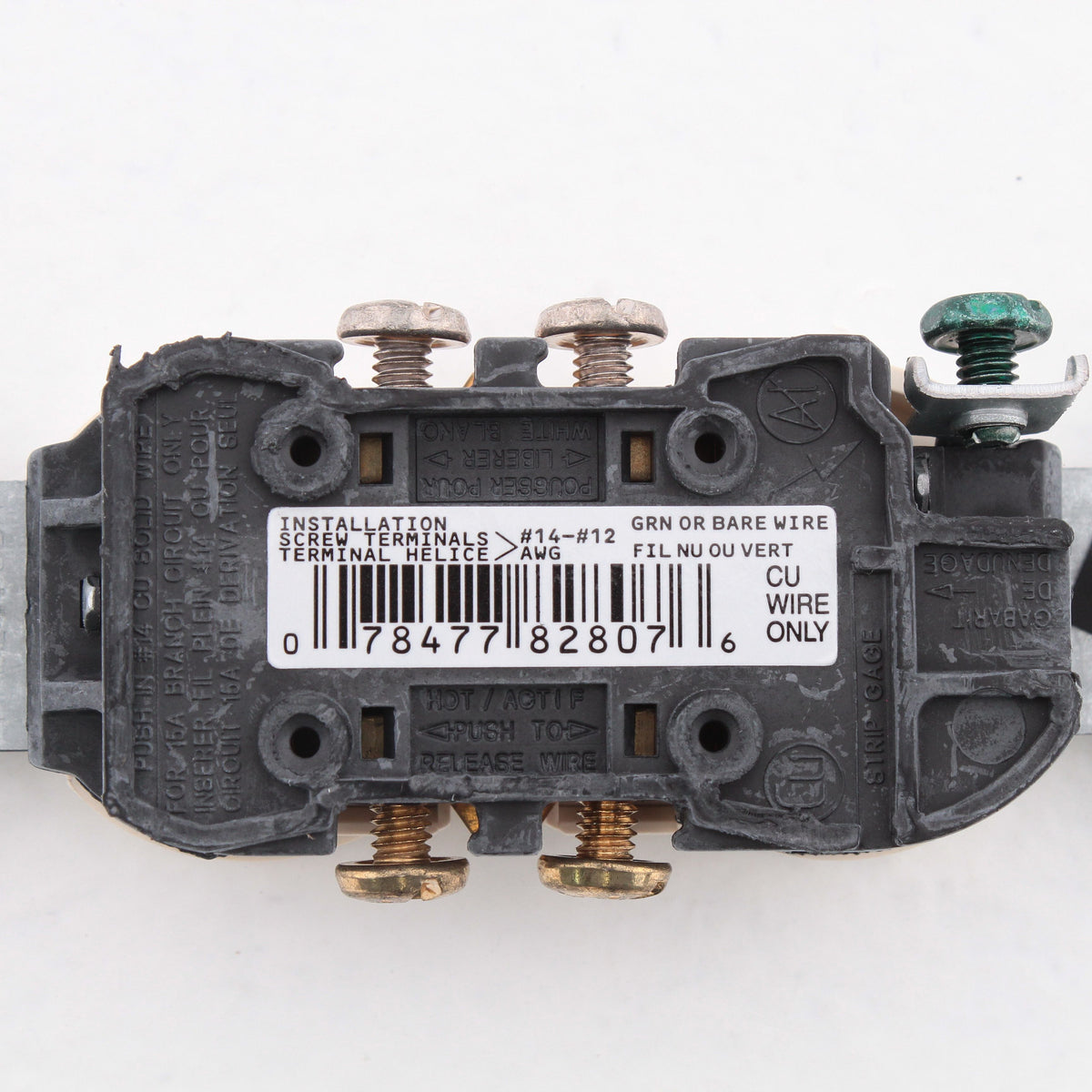 Leviton 5320-ACP Almond 15A Duplex Receptacle Outlets 5-15R Residential 10pcs