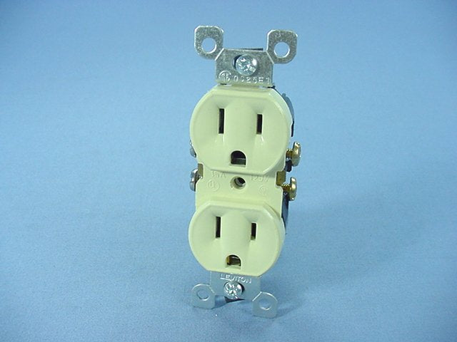 Leviton Ivory Residential Duplex Receptacle Outlet Nema 5-15R 15A Bulk 5320-I