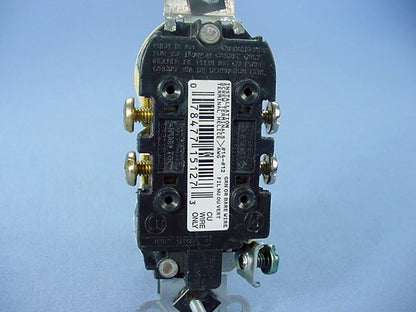 Leviton Ivory Residential Duplex Receptacle Outlet Nema 5-15R 15A Bulk 5320-I