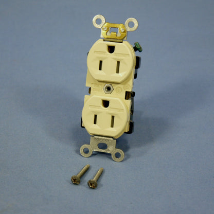 Leviton Ivory Tamper Resistant Duplex Receptacle Outlet 5-15R 15A 125V 5321-I