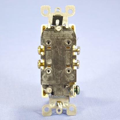 Leviton Ivory Decora Receptacle Duplex Outlet Nema 5-15R 15A 125V Bulk 5325-I