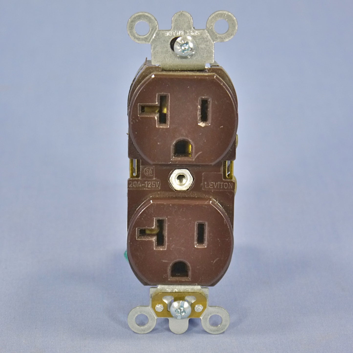 Leviton Brown Industrial Receptacle Slim Body Duplex Outlet 5-20 20A Bulk 5362-S