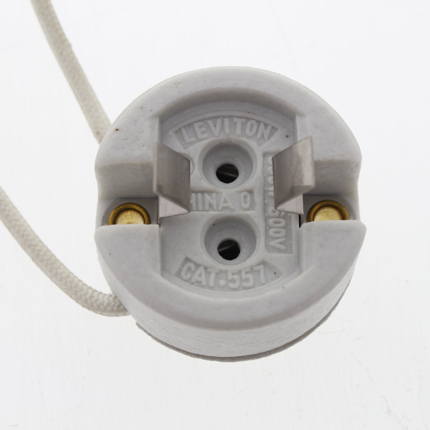 Leviton 557 White Porcelain Lampholder for Metal Halide Lamps with G12 Base 5KV