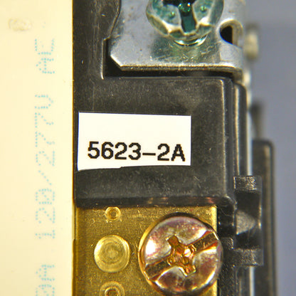 Leviton 5623-2A Almond Scratched Decora Rocker Wall Light Switch 3-Way 20A Bulk