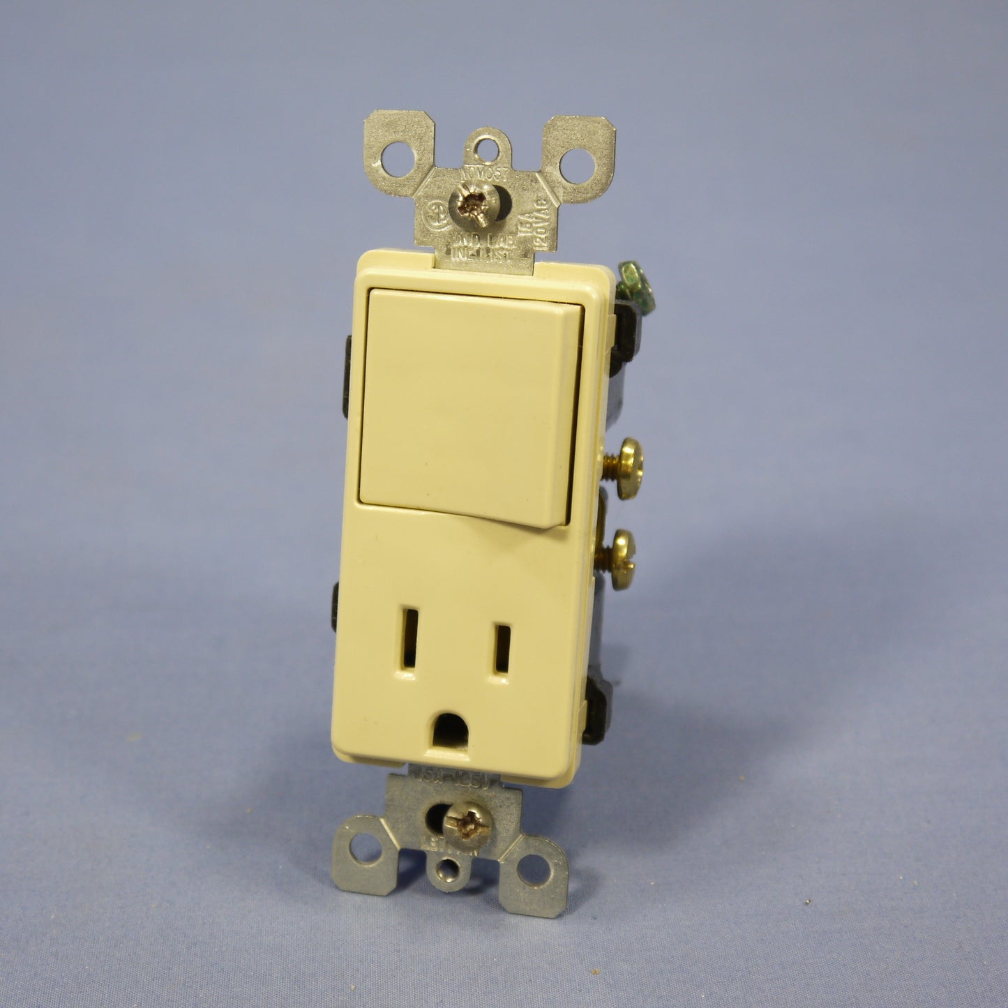 Leviton 5625-I Ivory Commercial Combination Decora 15A Rocker Switch Receptacle