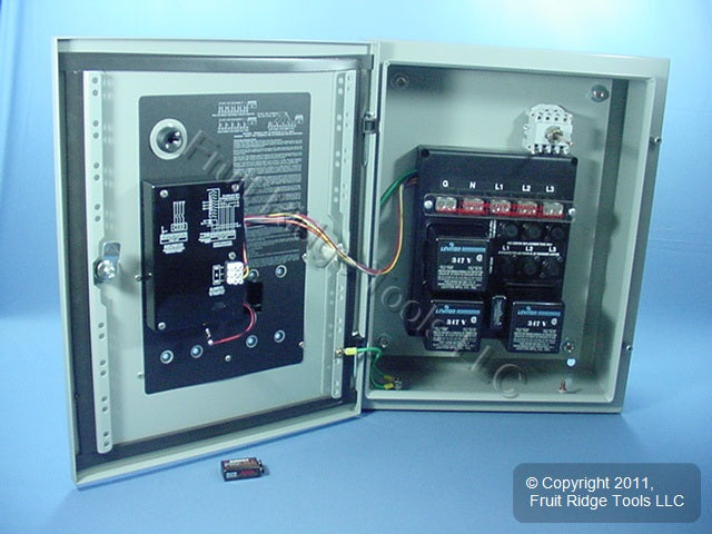 Leviton 57347-M3S Distribution Surge Suppressor Panel NEMA Type 12 347/600V 3�Y