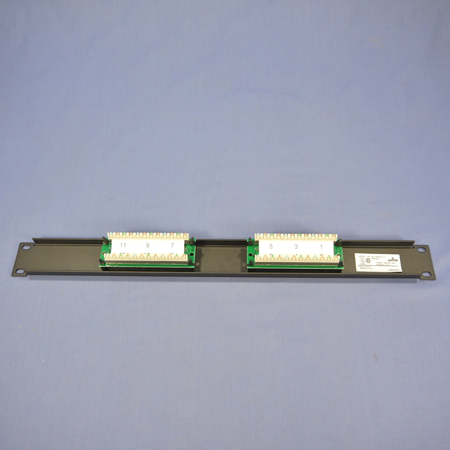 Leviton 19" Cat 5 12-Port Type T568A Wiring Patch Panel Rack Mount 59485-A12