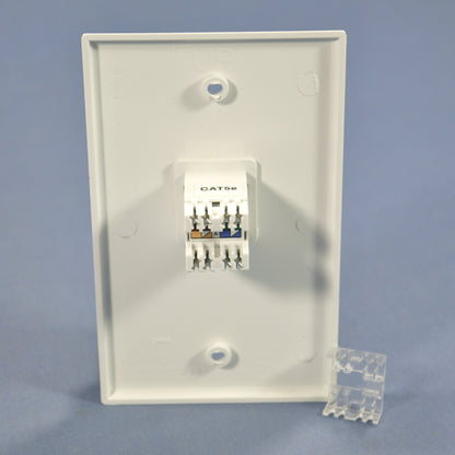 Leviton 5EA10-S1W White Unbreakable 1-Gang 1-Cat 5e Jack Nylon Wallplate Cover