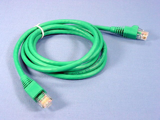 Leviton 5G460-5G Green Cat5e 5ft Ethernet Cable Data Patch Cord Network Booted
