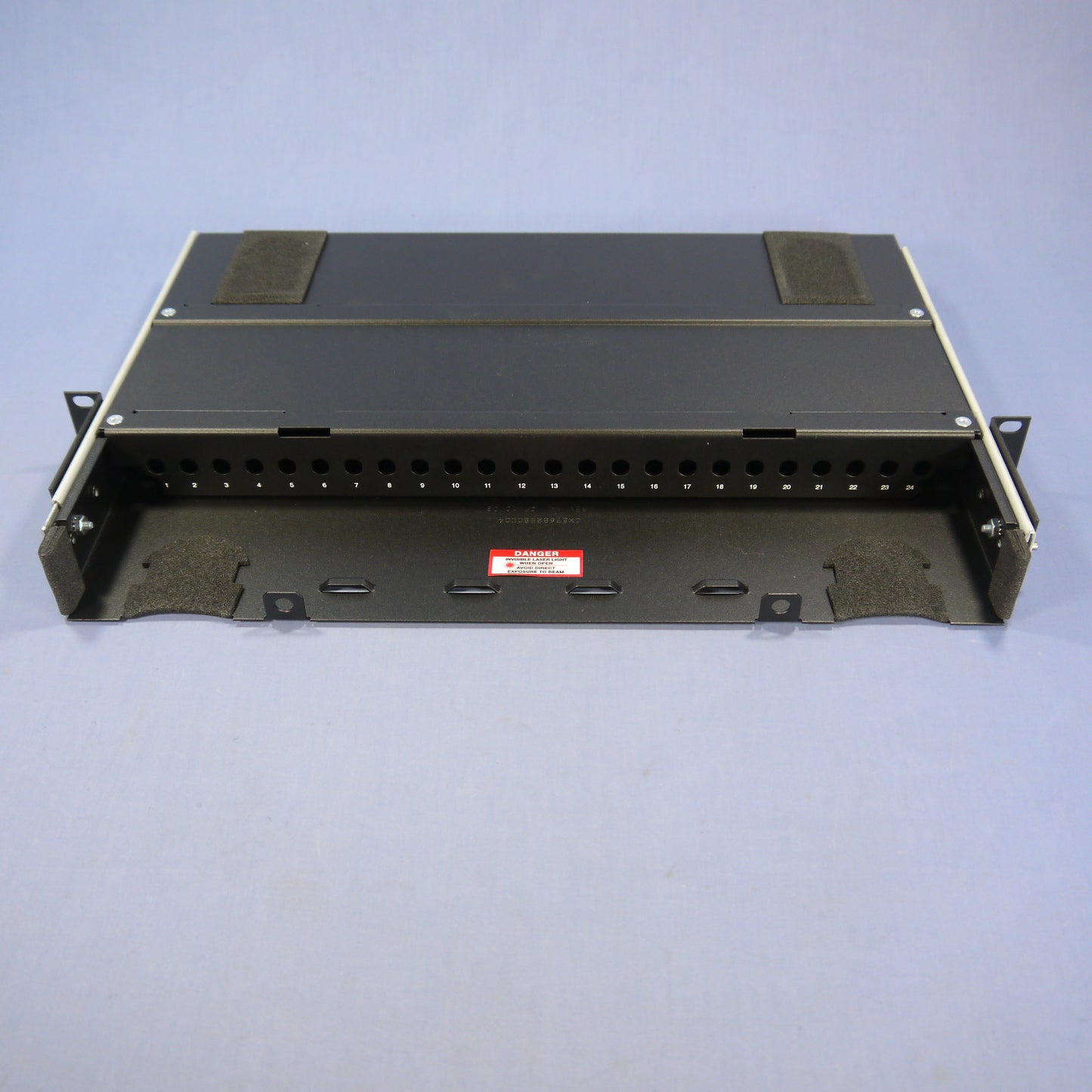 Leviton 5P330-AA 24-Port 1RU Unloaded SC ST Fiber Optic Patch Panel Rack Mount