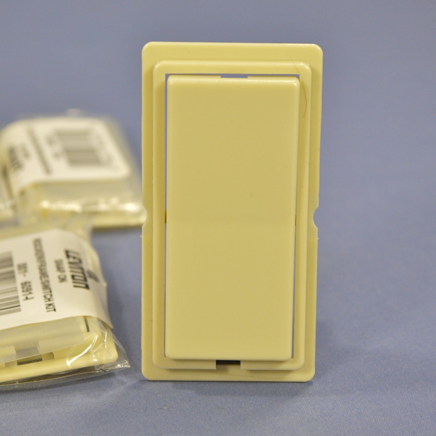 10 Leviton DHC Ivory Color Change Conversion Kit for DHC Rocker Module 6091-I