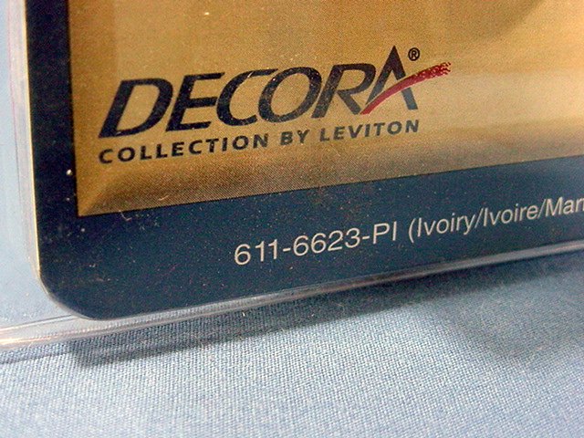 Leviton Ivory Decora Slide Dimmer Switch ON/OFF Preset 3-Way 600W 120V 6623-PI