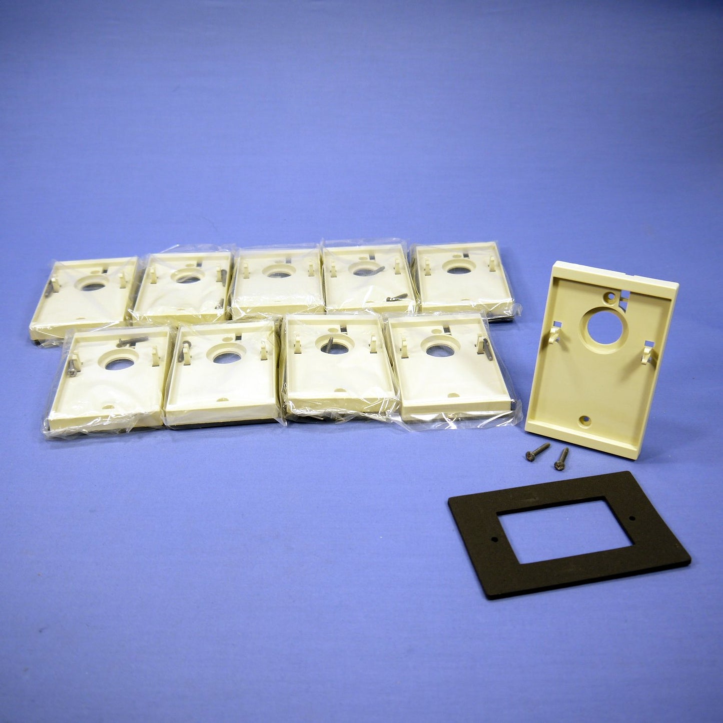Leviton 6781-I Ivory Electrical Box Mounting Adapters w/ Gasket for #6777 10pcs