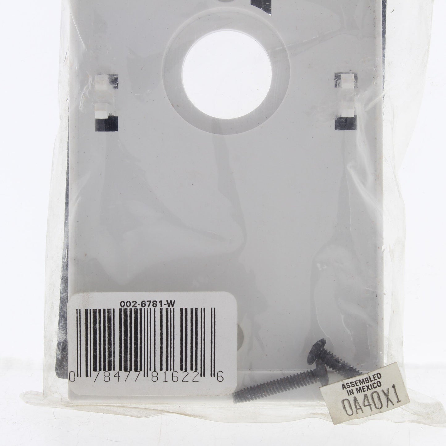 White 6781-W Leviton Mounting Adapter for Occupancy Sensor with Gasket Lining