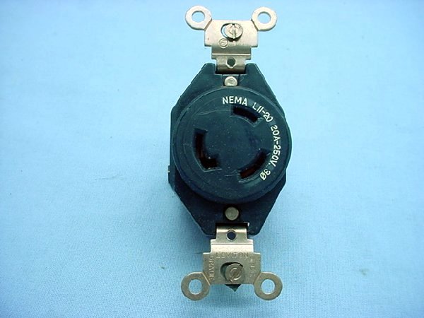 Leviton Turn Twist Locking Receptacle Outlet L11-20R 20A 250V 3� 71120-FR Boxed