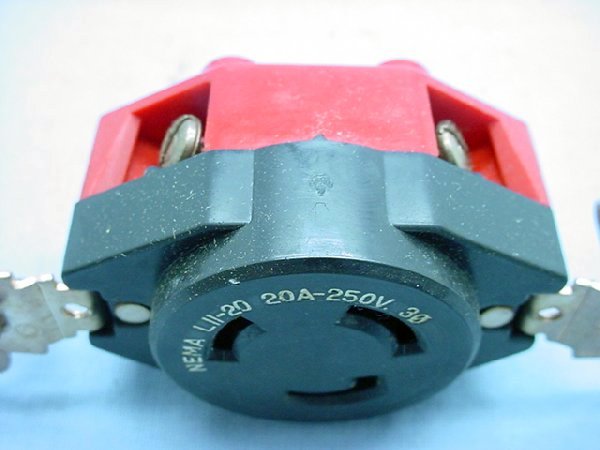 Leviton Turn Twist Locking Receptacle Outlet L11-20R 20A 250V 3� 71120-FR Boxed