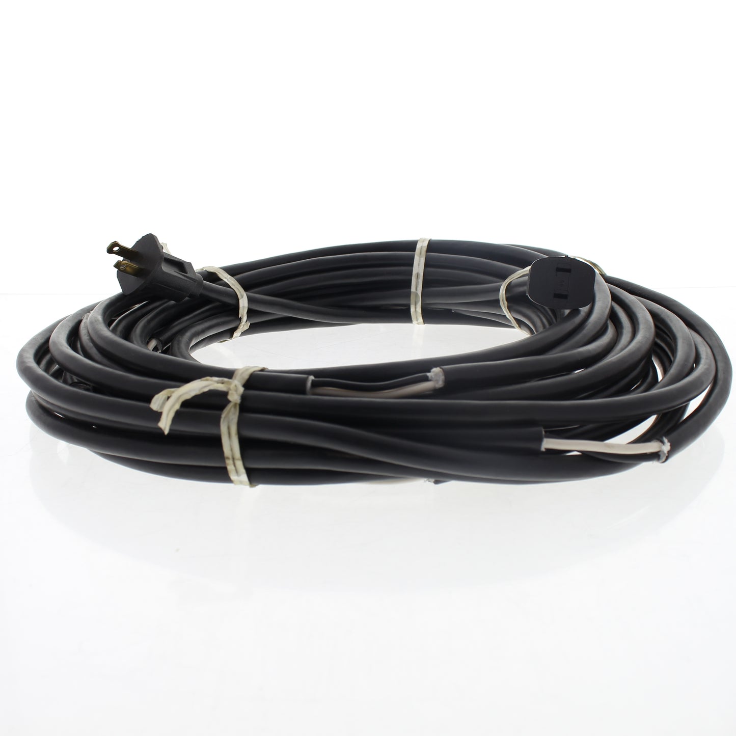Leviton 7389 Black 50' No-Grounding Polarized Extension Cord for Custom Lighting