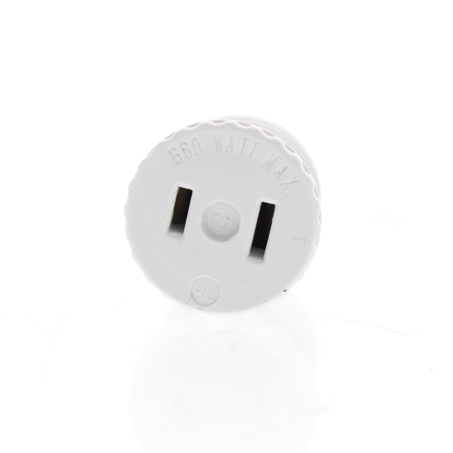Leviton 758W White Lampholder Keyless Medium Base Outlet Polarized Adapter 660W