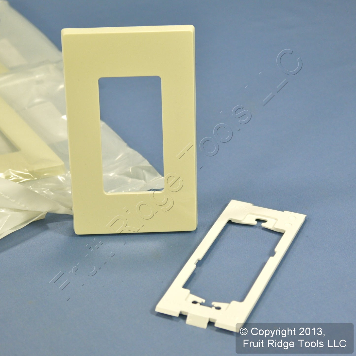 Leviton 80301-SA Almond 1-Gang Decora Unbreakable Nylon Wallplate Cover 20pcs
