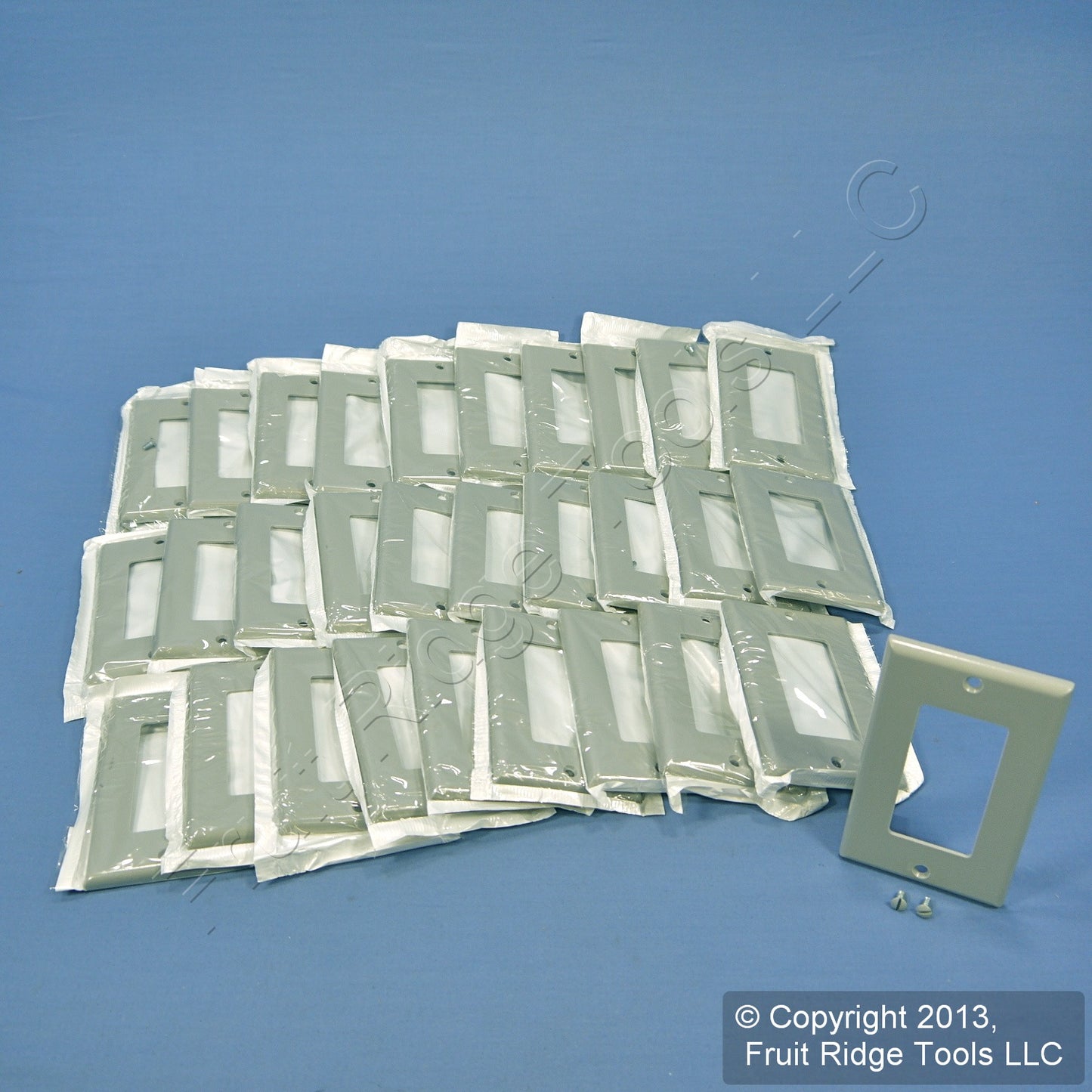 Leviton 80401-GY Gray 1-Gang Decora Gfci Gfi Cover Thermoset Wallplates 30-Pack