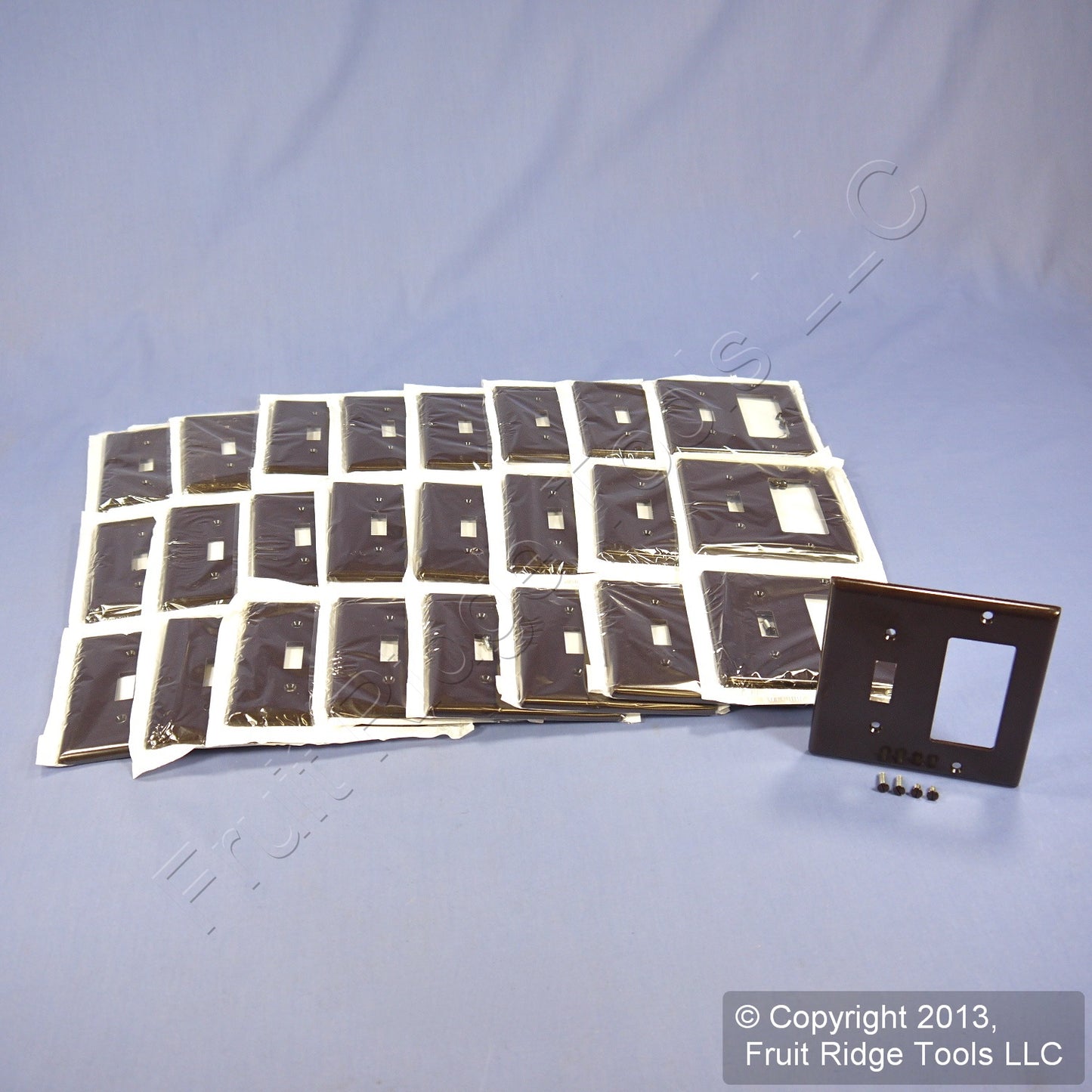 Leviton 80405 Brown 2-Gang Toggle Decora Plastic Standard Wallplate Cover 25pcs