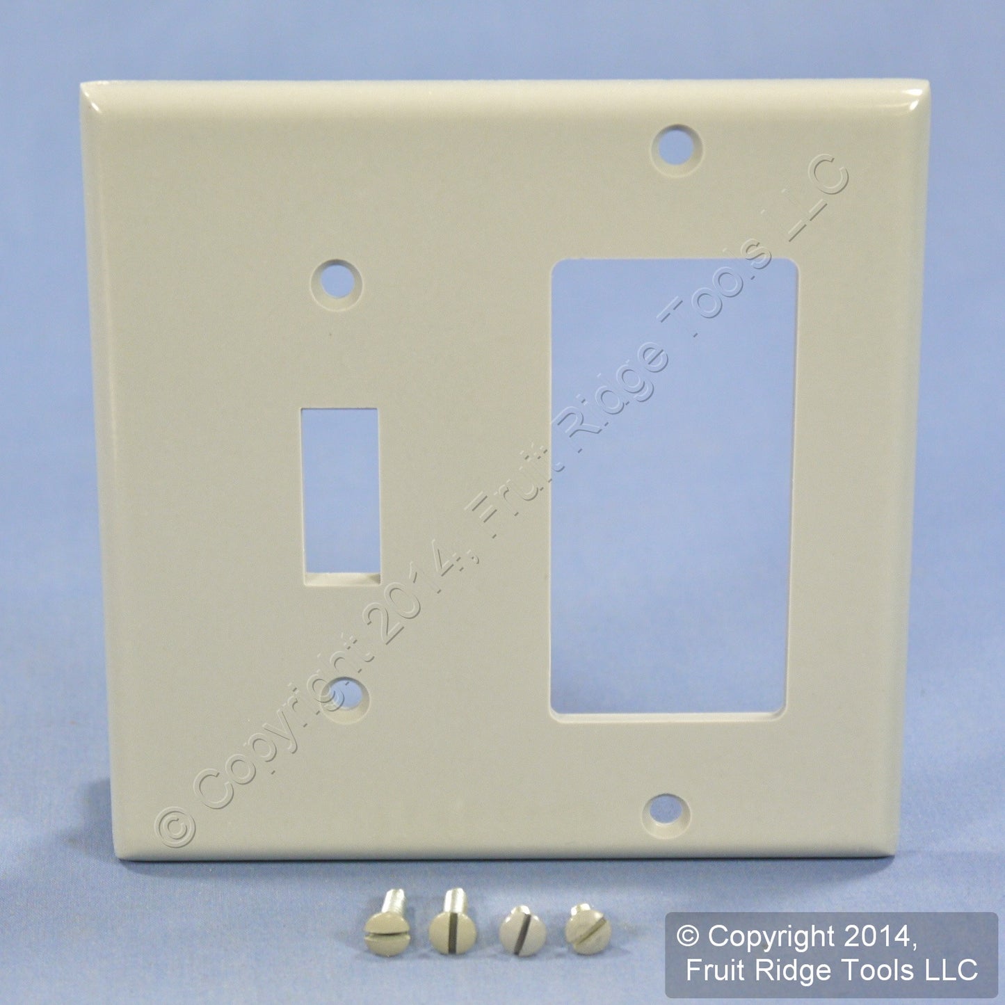 Leviton 80405-GY Gray 2-Gang Toggle Switch Decora GFI Plastic Standard Wallplate