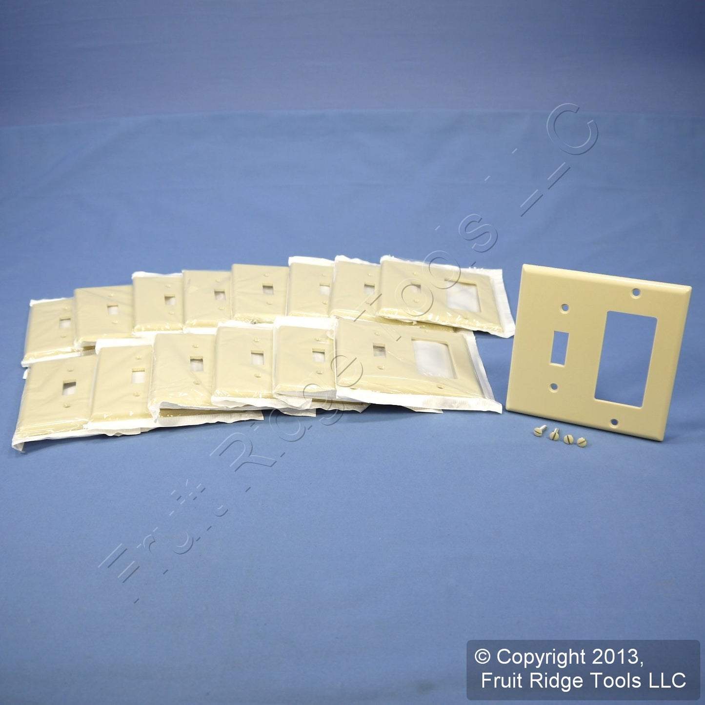 Leviton 80405-I Ivory 2-Gang Toggle Decora Plastic Standard Wallplate Cover 15pc