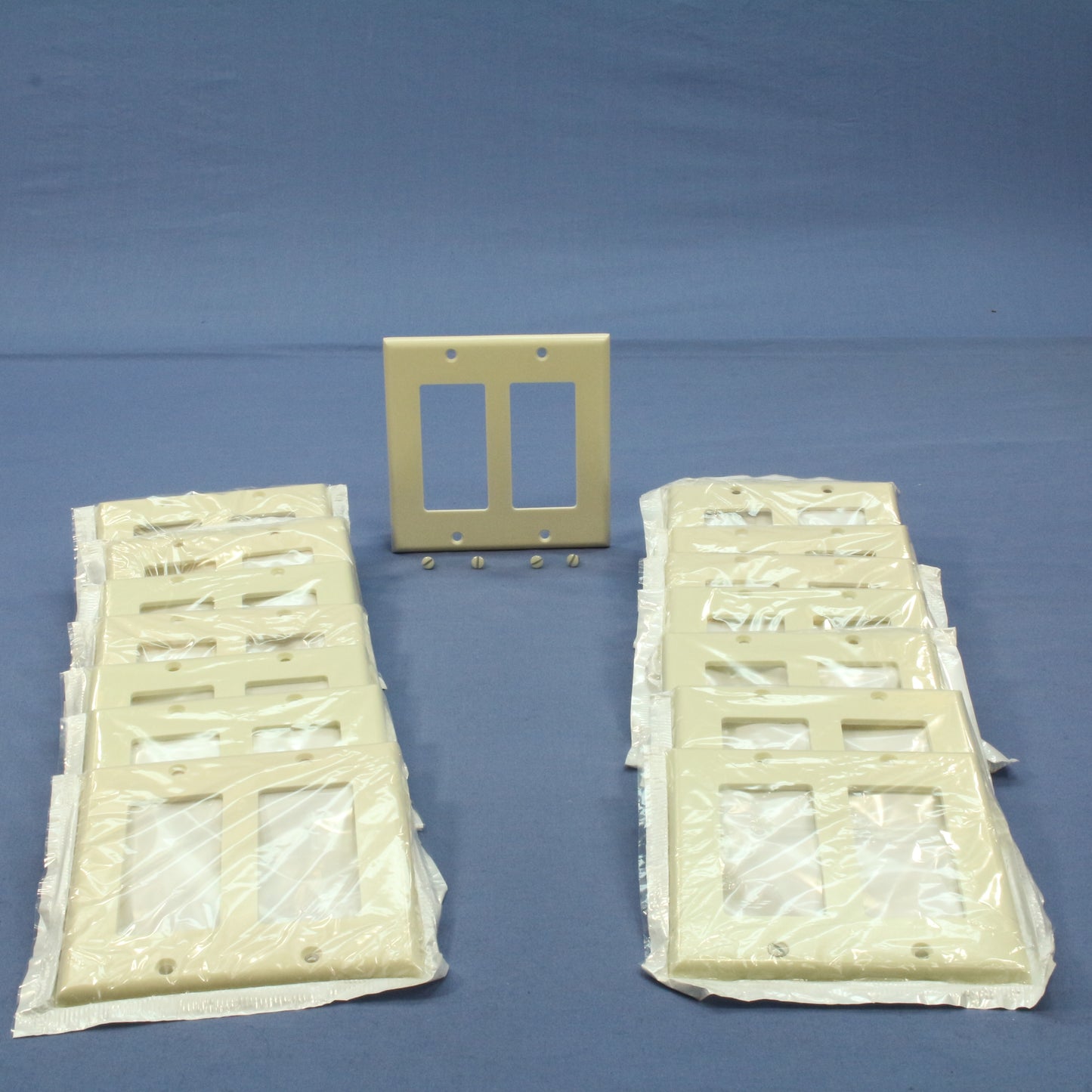 Leviton 80409-A Almond 2-Gang Decora Plastic Standard Wallplate Cover 15-pack