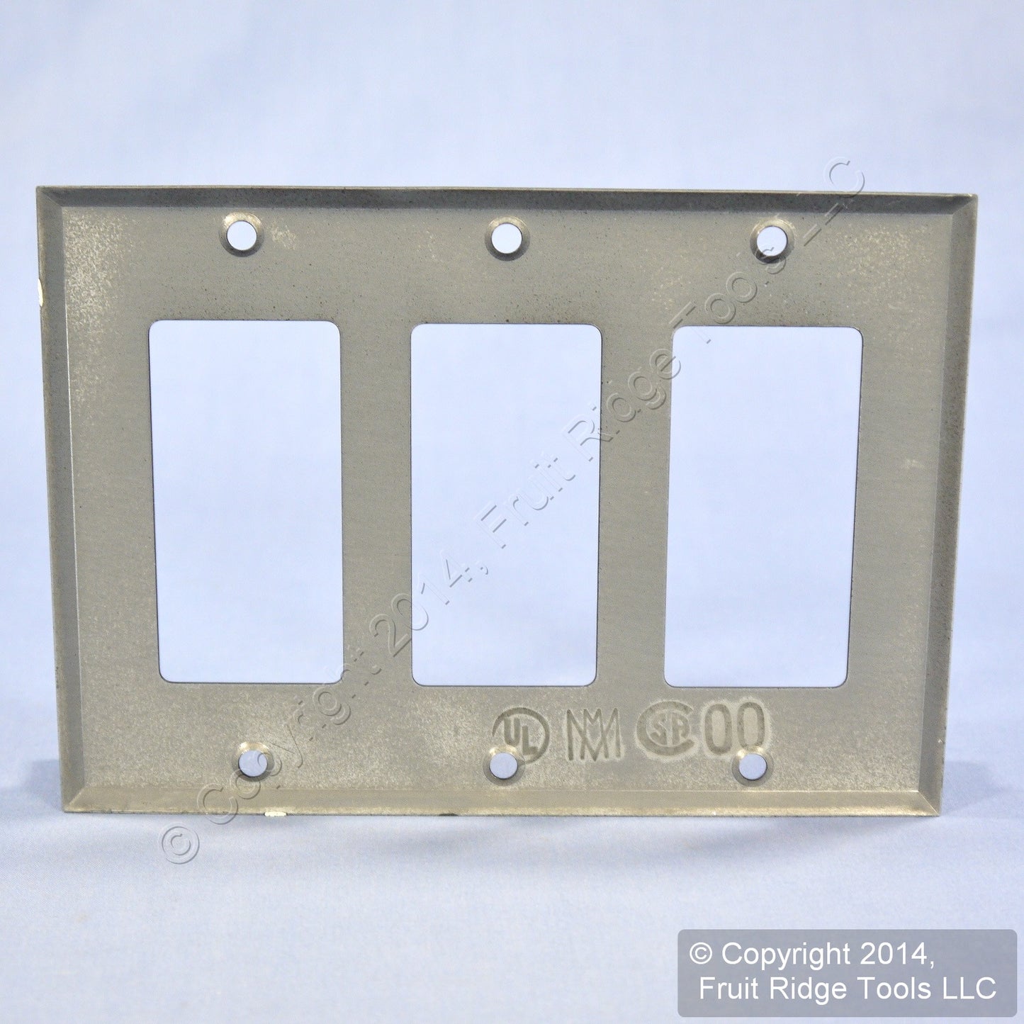 Mulberry 87403 Black 3-Gang Decorator GFI Painted Metal Standard Wallplate Cover