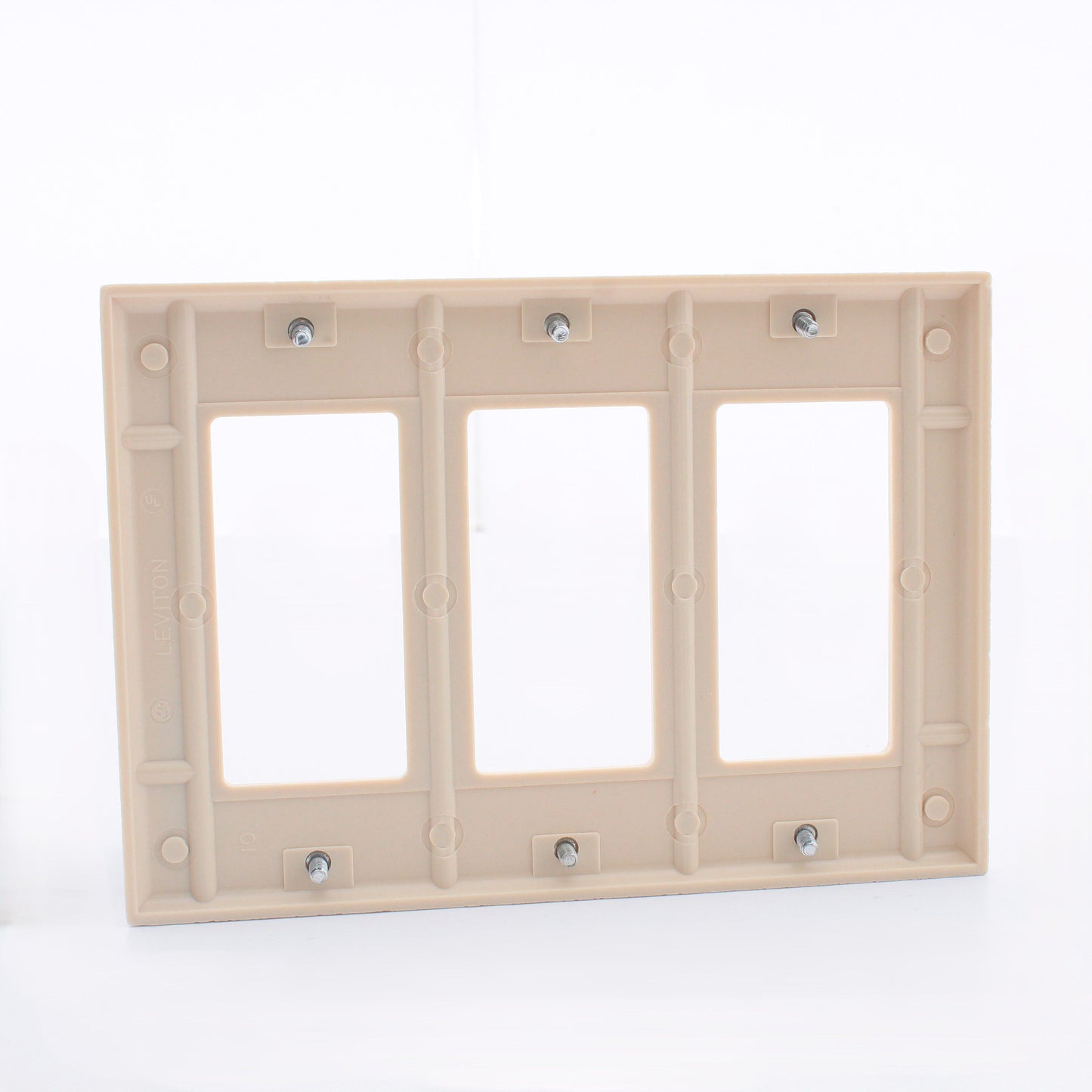 Leviton 80411-I Ivory 3-Gang Decora GFCI Plastic Standard Wallplate Covers 50pcs