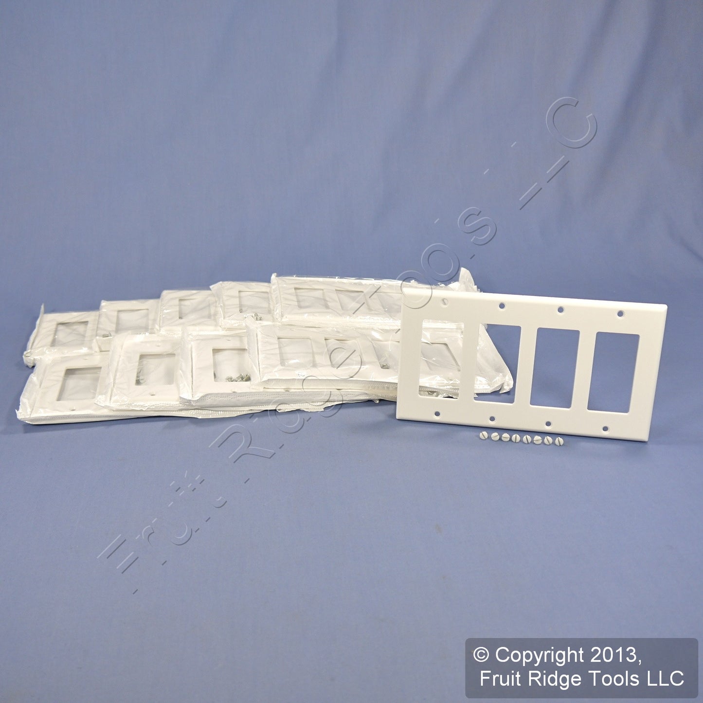 Leviton 80412-W White 4-Gang 4-Decora Plastic Standard Wallplate Cover 10-pack